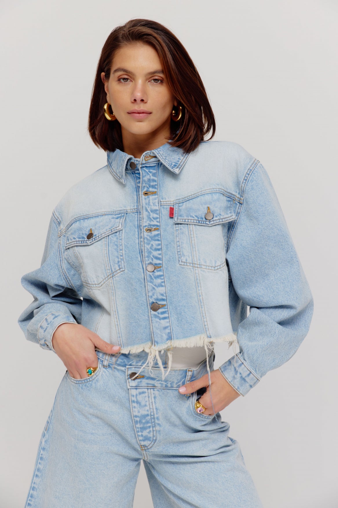 JacketWillow_Lightblue_Harper_Yve3.jpg