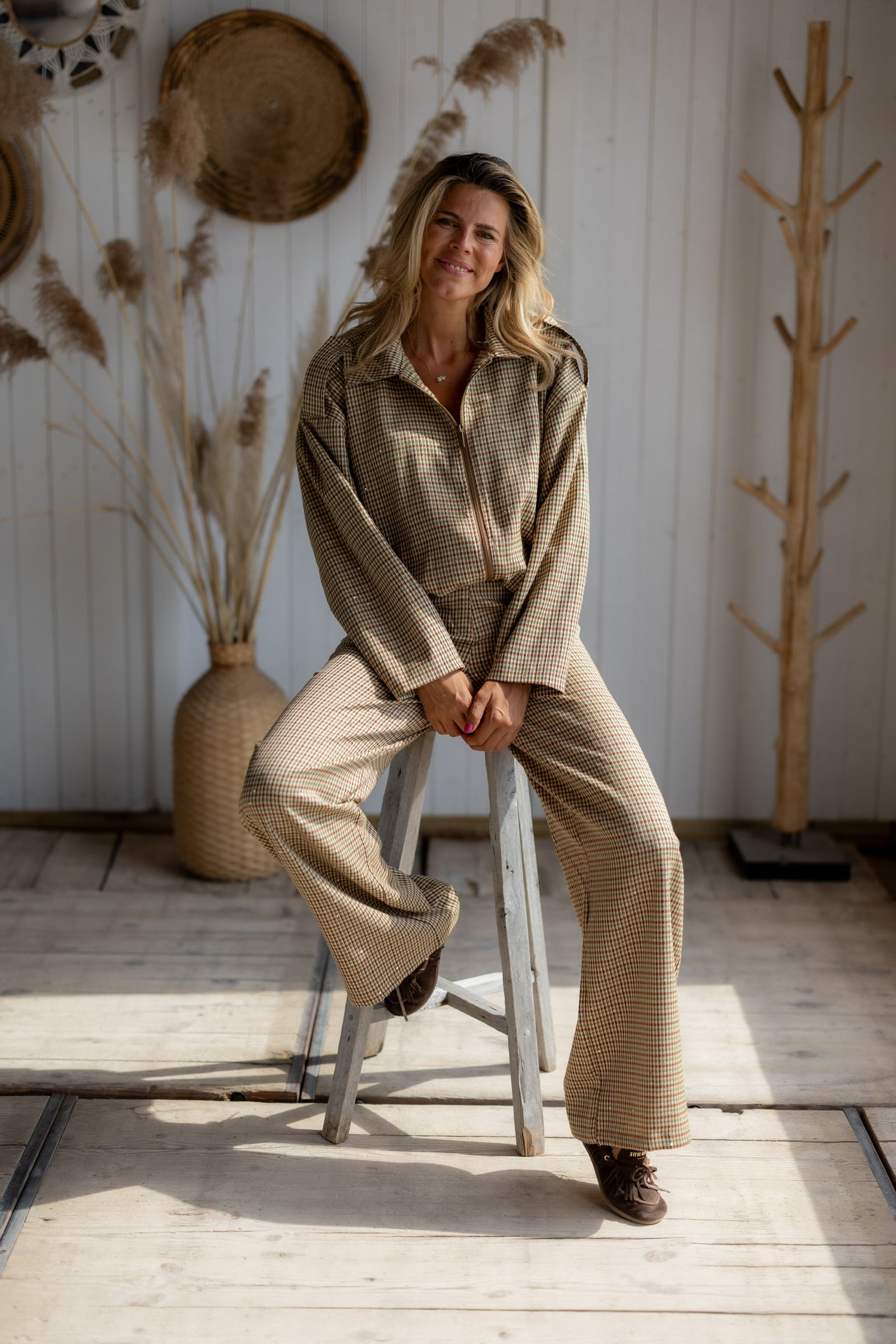 L'essentiel | Check | Studio Poespas