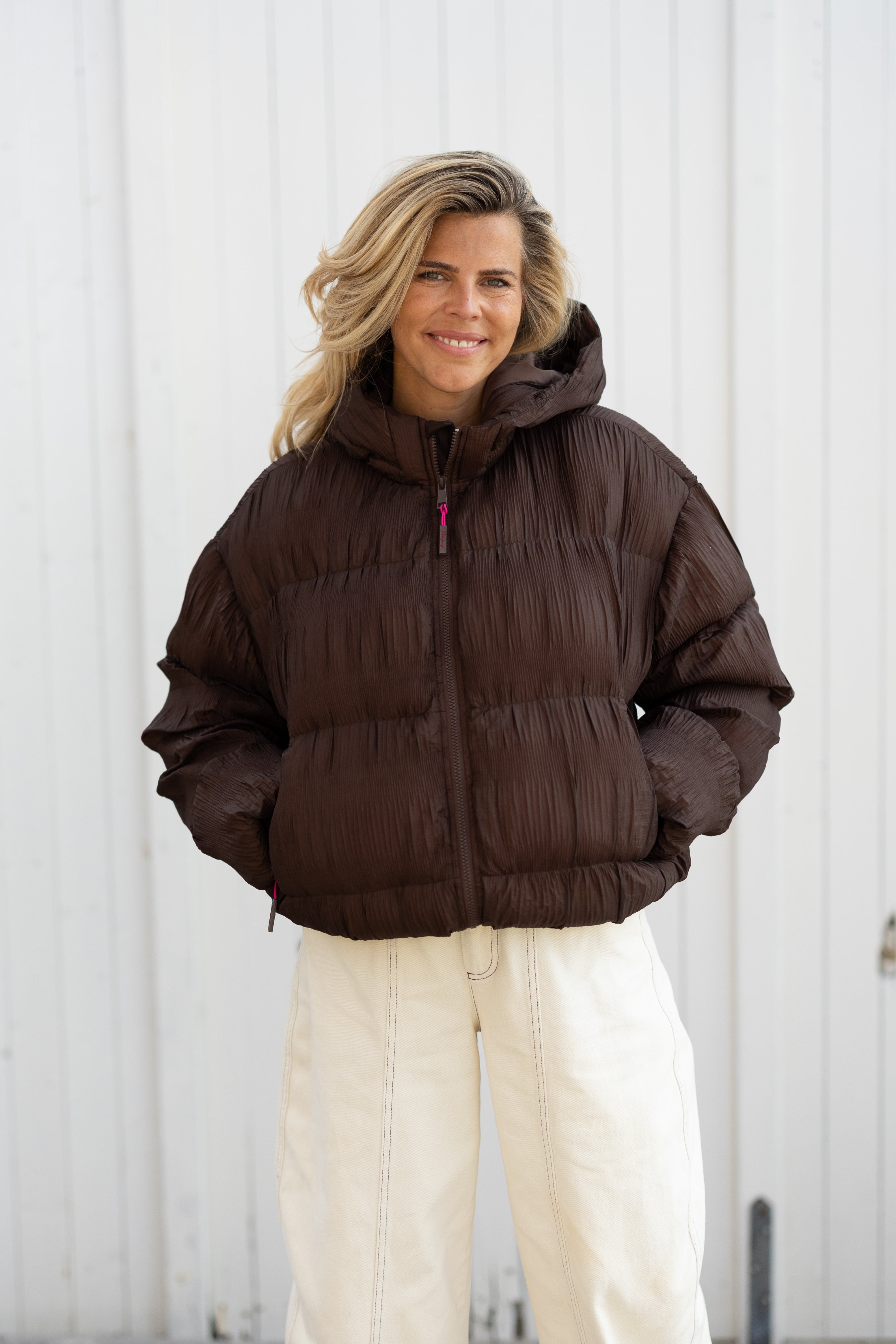 The Puffer Perfect | Chocolate Brown | Studio Poespas