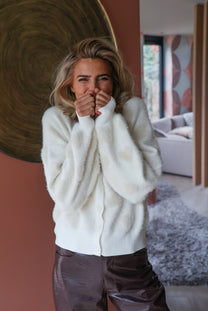 Lovefest Hug me | Ecru | Studio Poespas