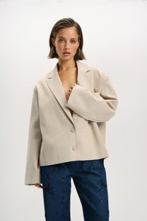 Oversized cropped blazer Jackie | Sand | Refined Department