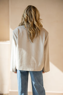 Oversized cropped blazer Jackie | Sand | Refined Department