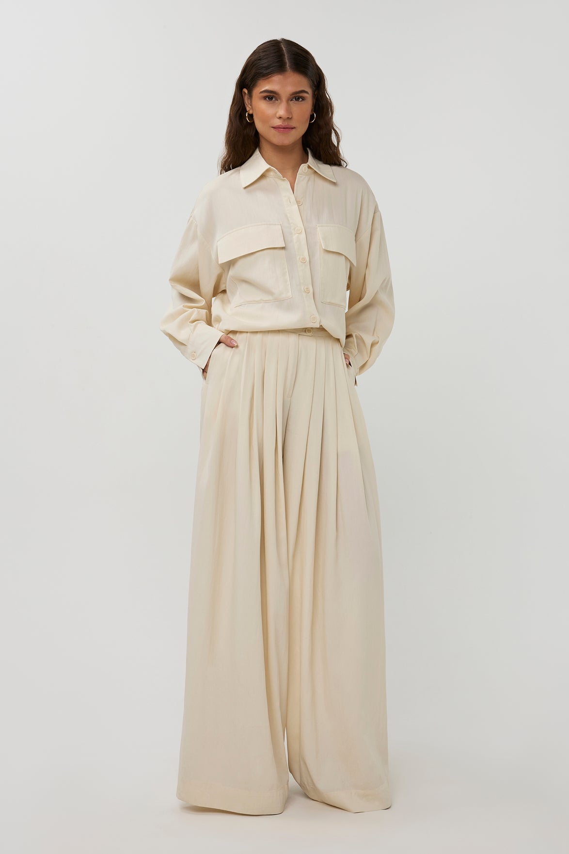 PantsLotus_Beige_StudioAmaya1.jpg