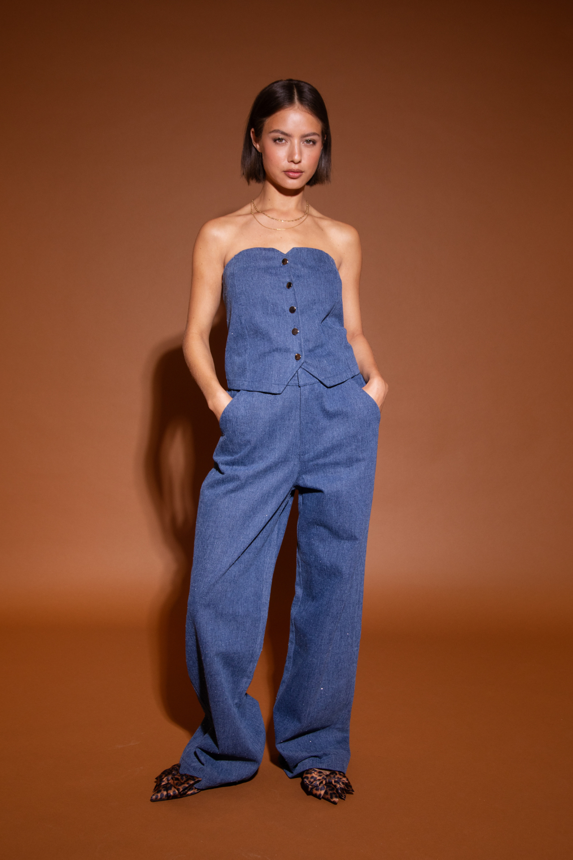 PantsMies_Blue_StudioAmaya1.png