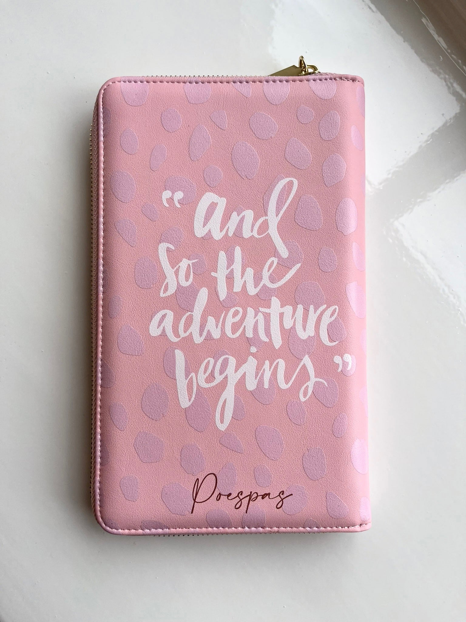 Paspoorthoes Adventure | Pink leopard | Studio Poespas