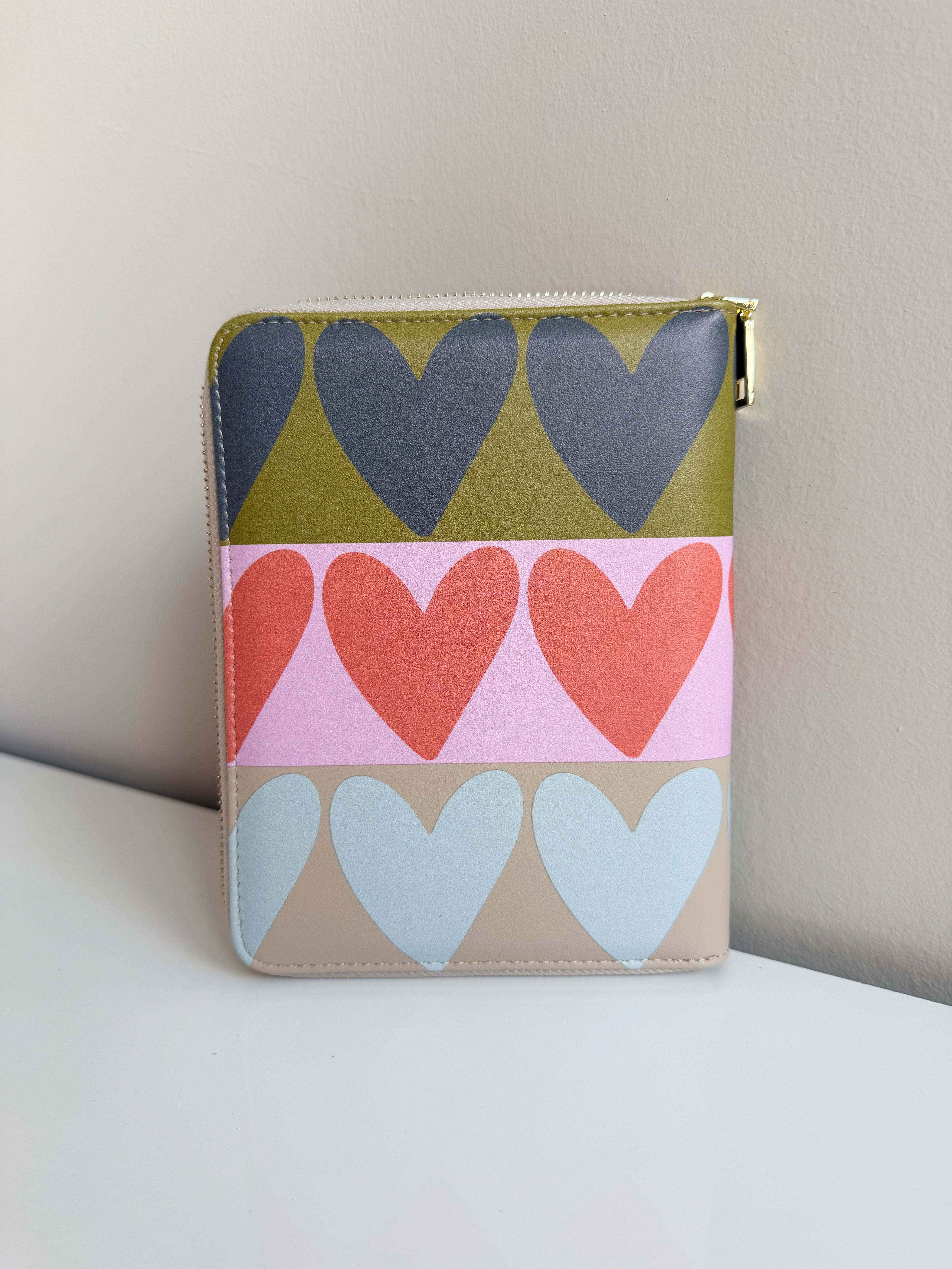 Paspoorthoes Hearts | t/m 4 pers. | Studio Poespas