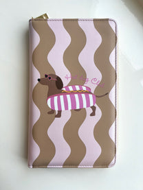 Paspoorthoes Travelbuddies | Hot Dog | Studio Poespas