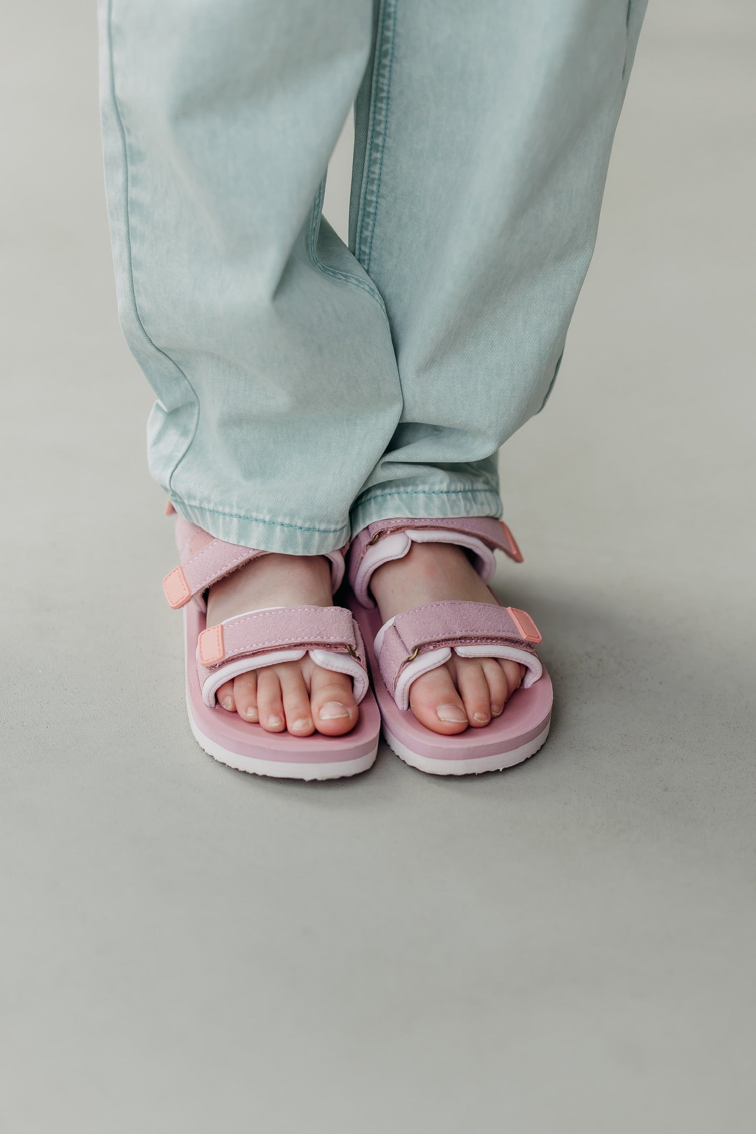 Sandalen_Velcro_Zephyr_En_Fant1.jpg