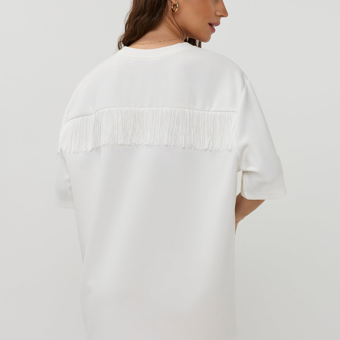 ShirtStef_White_StudioAmaya1.jpg