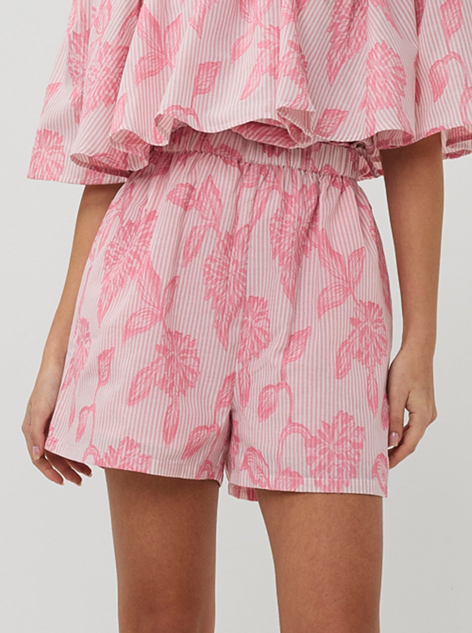 Short-Kee-_-Multi-print-_-Studio-Amaya-main.jpg