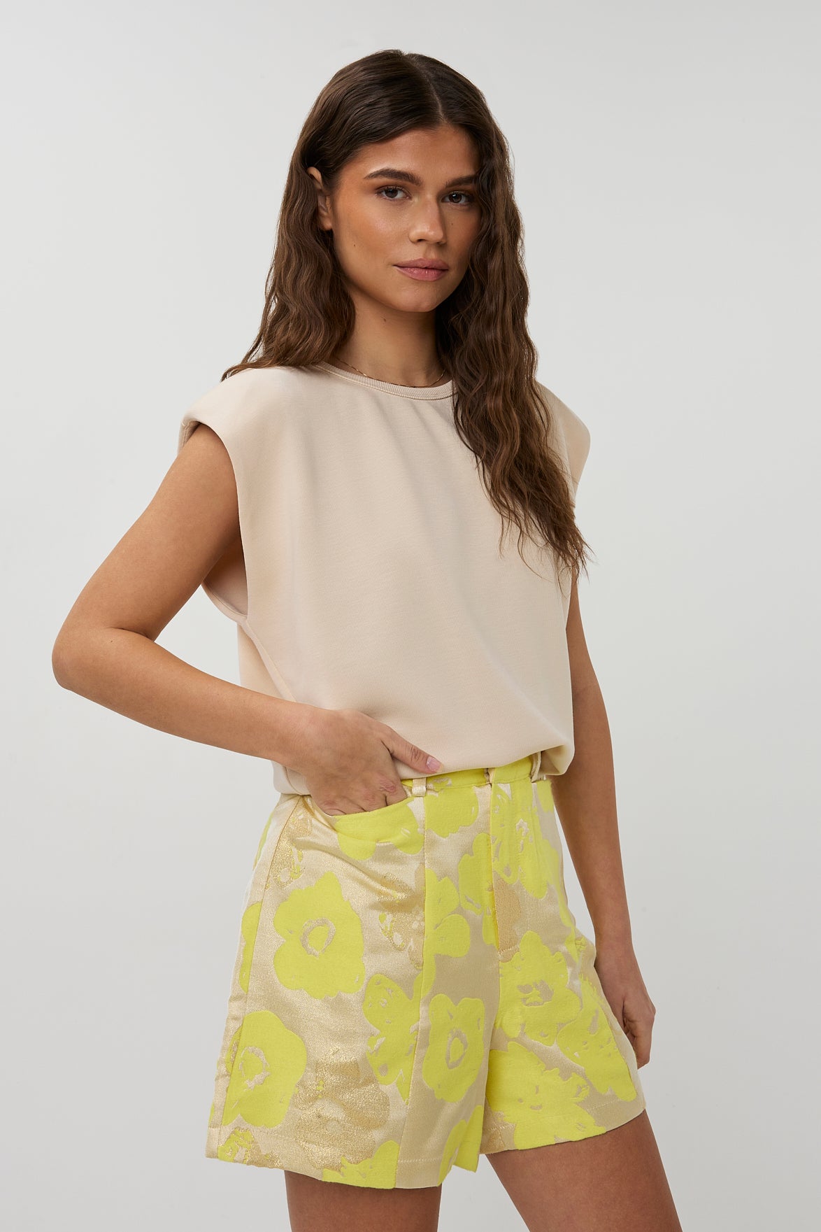 Short Lola | Yellow | Studio Amaya
