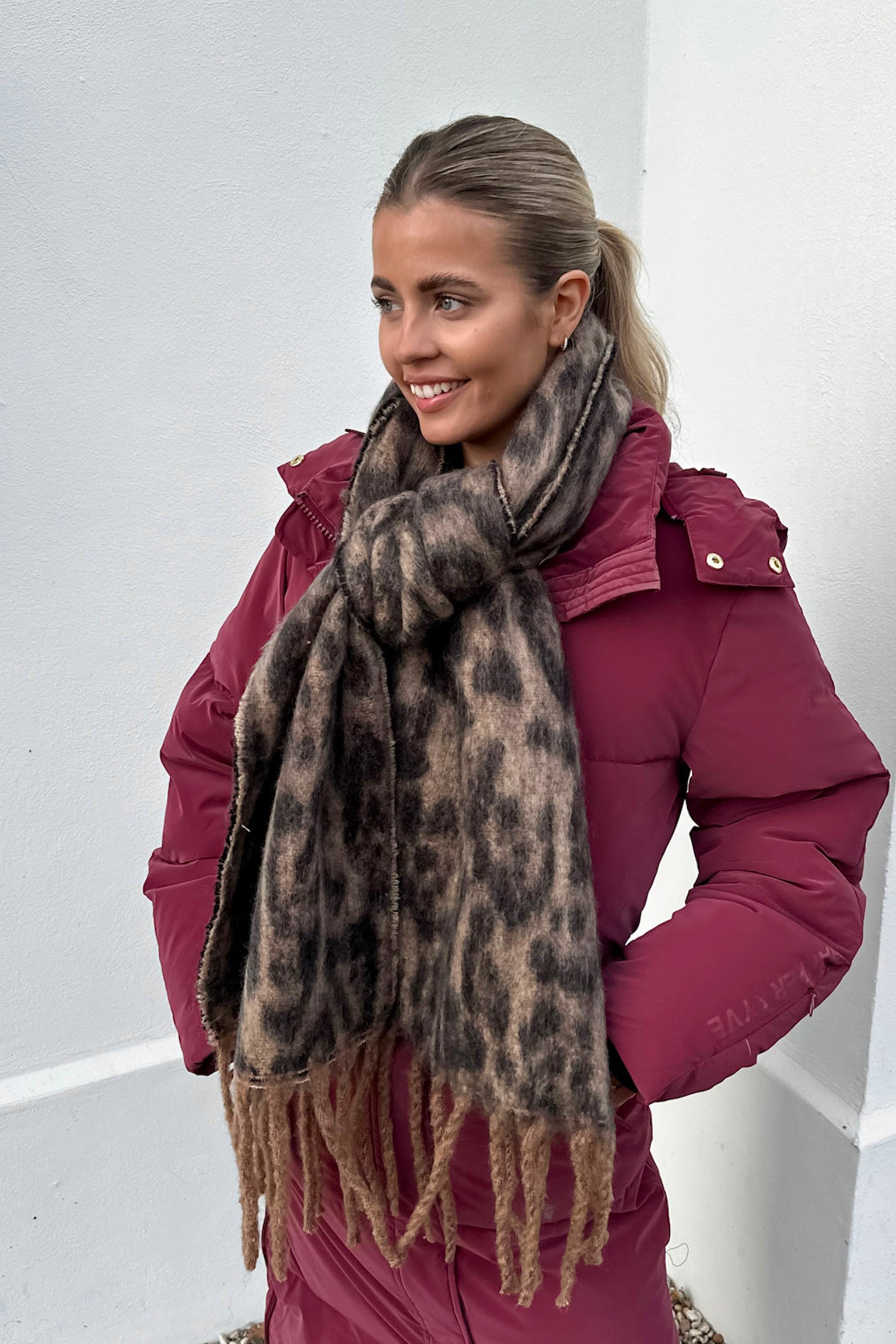 Sjaal-leopard-_-Brown-_-Studio-Poespas-2.jpg