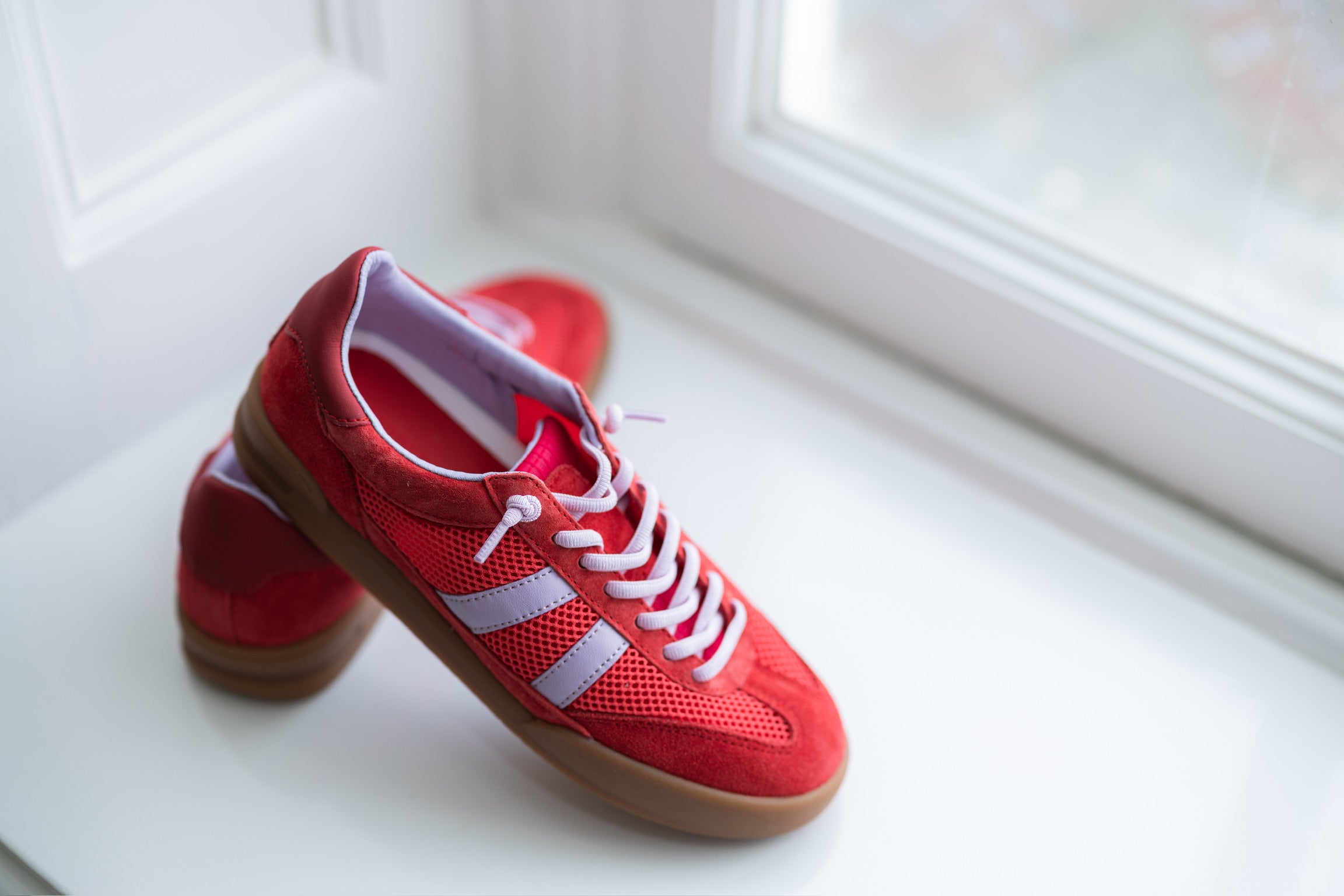 Sneaker Verdict | Red multi | Steve Madden