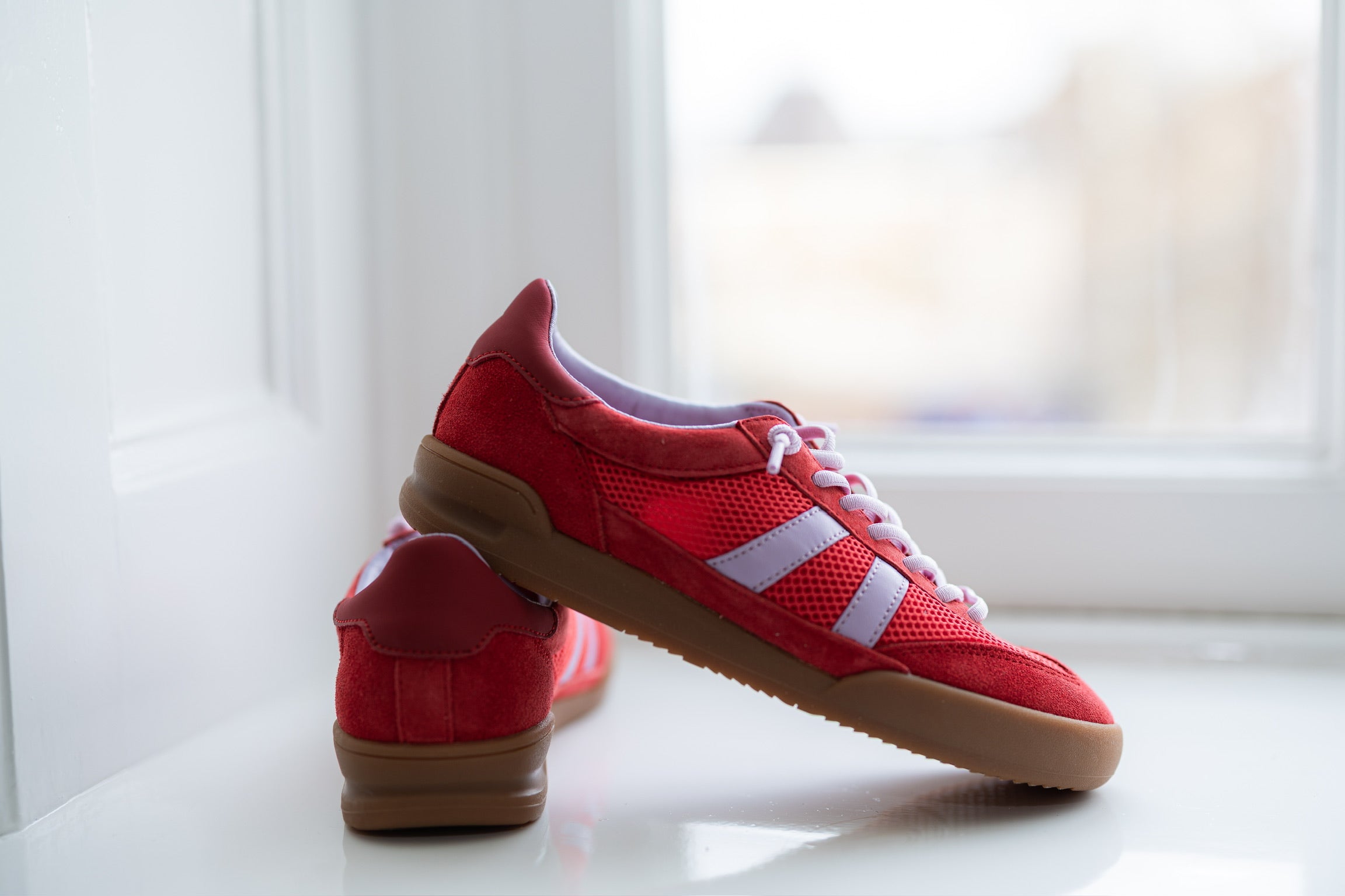 Sneaker Verdict | Red multi | Steve Madden
