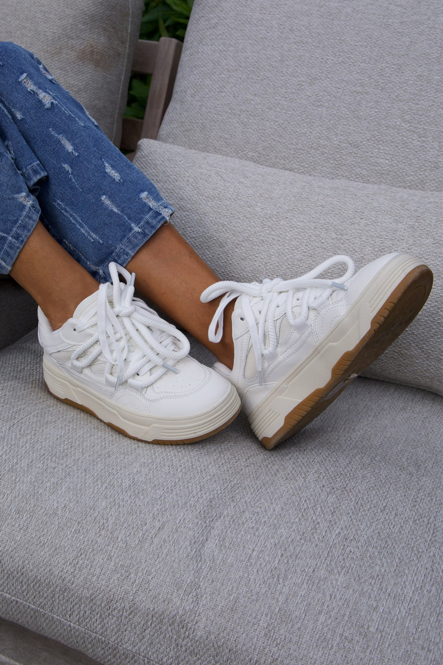 Sneaker-boomer-white-multi-steve-madden-main.jpg