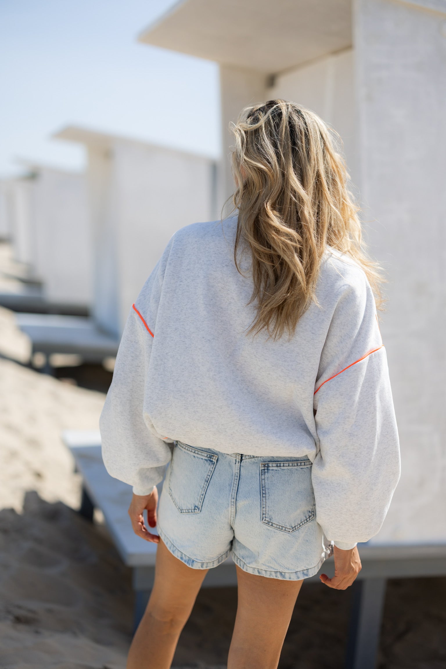 PRE-ORDER: Sweat Poppy Pocket | Grey/orange | Studio Poespas