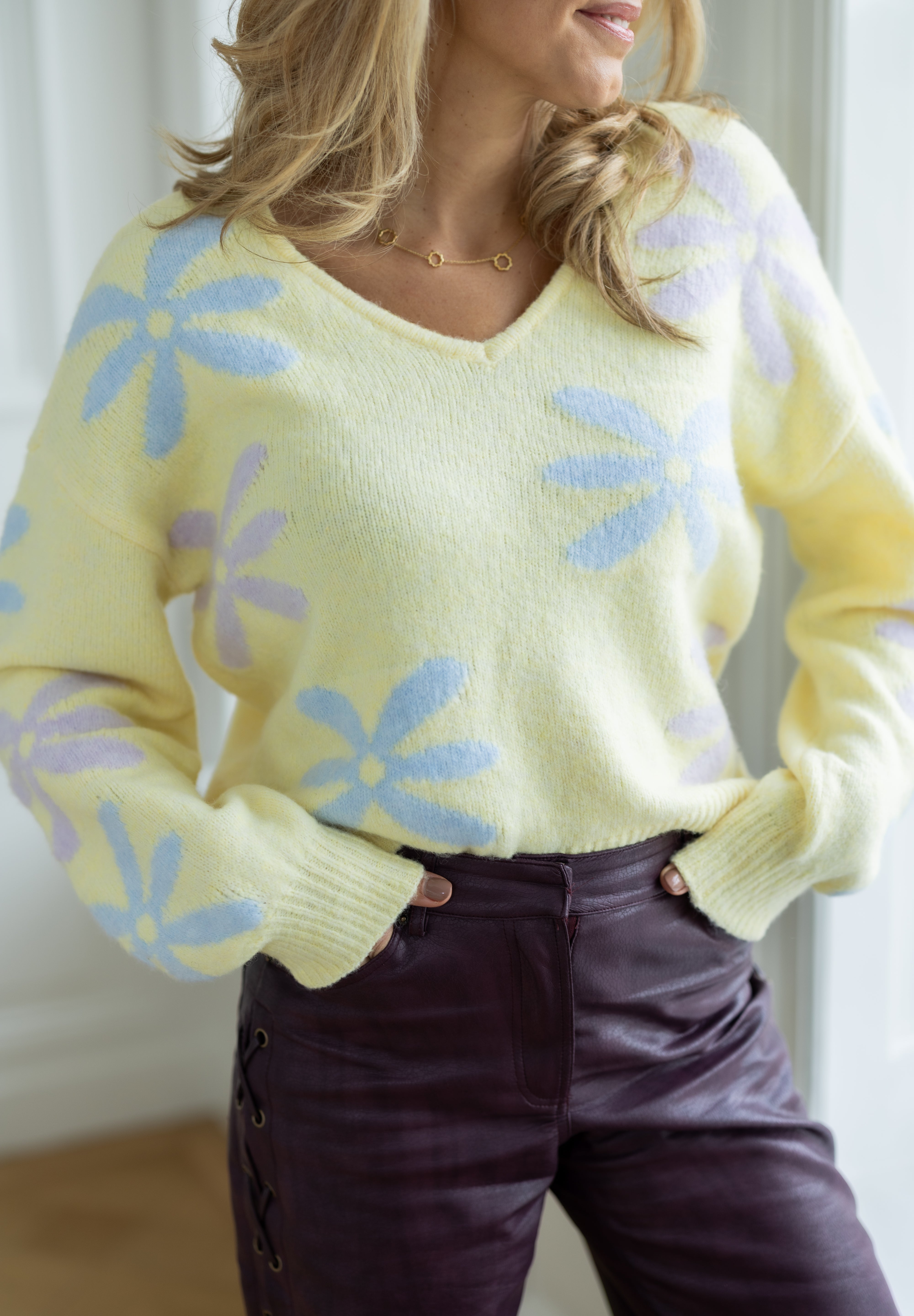 Sweater Fluffy flower | Studio Poespas