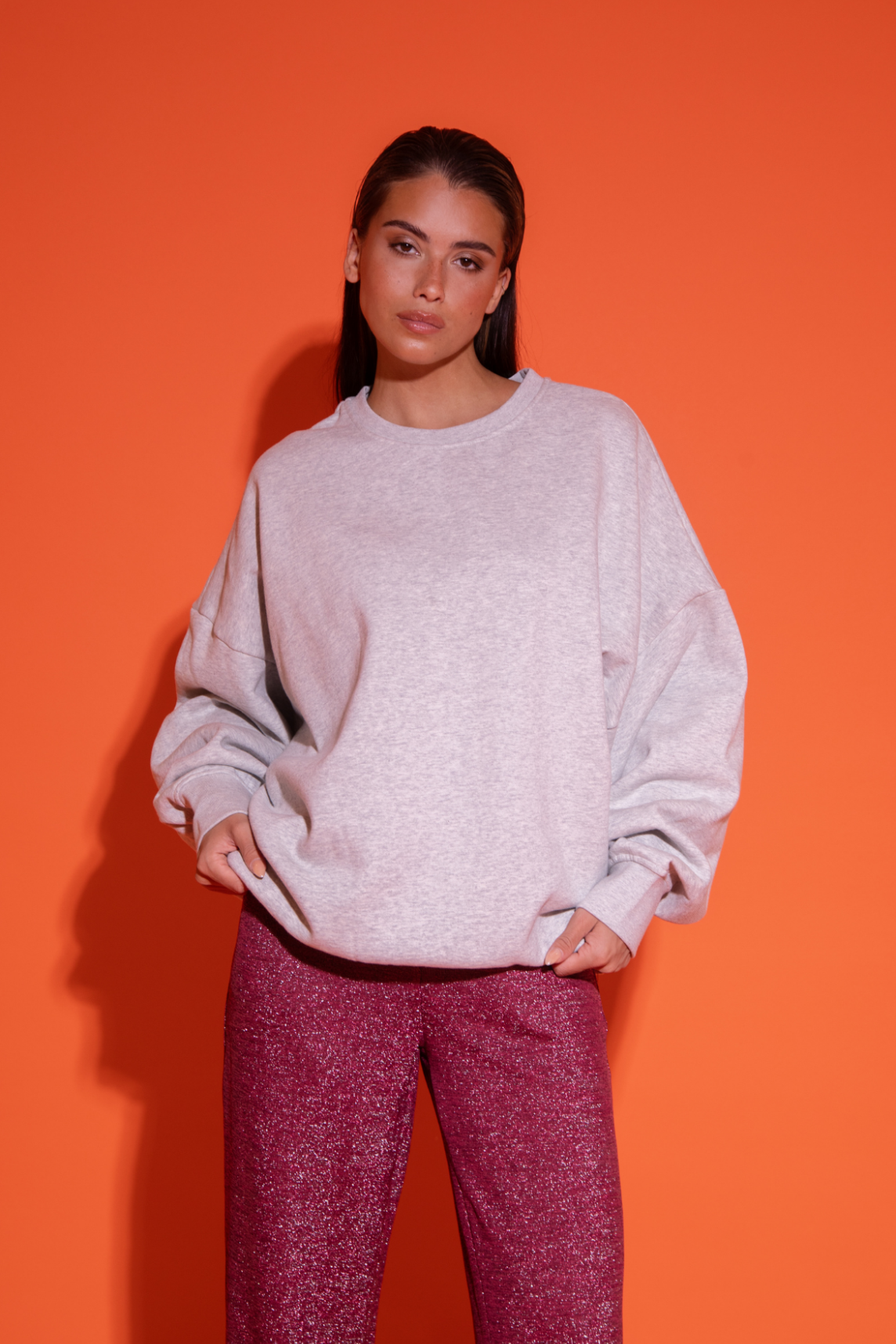 SweaterJapan_Grey_StudioAmaya2.png