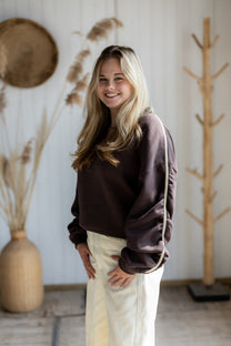 Sweater V-neck Spark | Brown | Studio Poespas