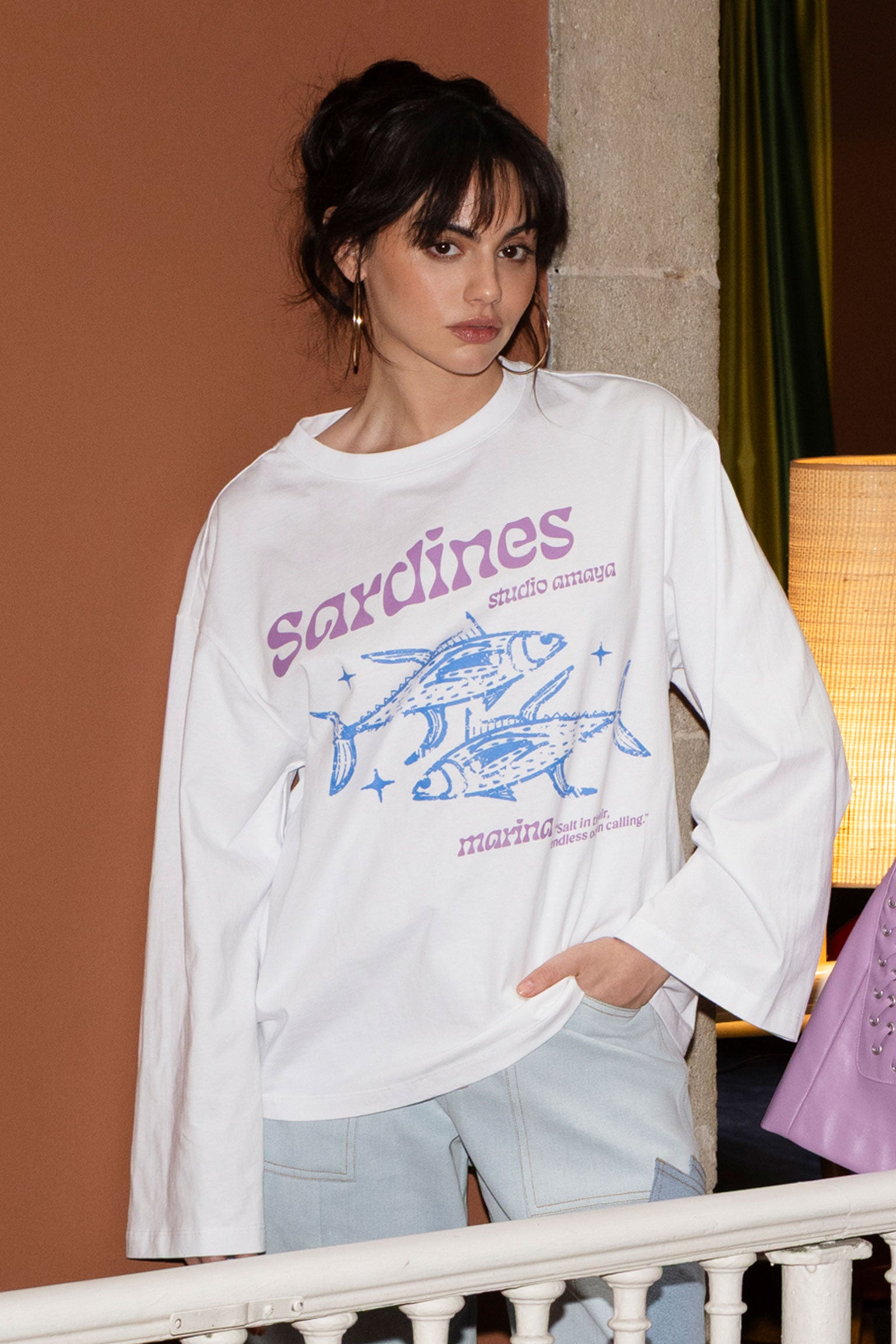 T-shirt-Sardines-_-White-_-Studio-Amaya-main-2.jpg