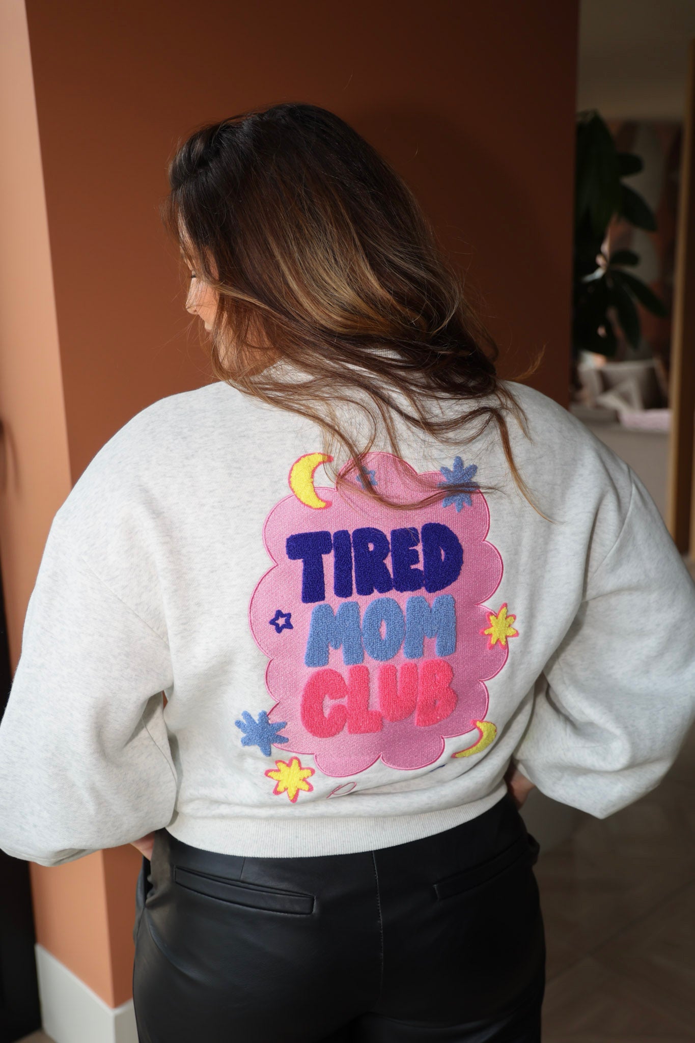 The Mom sweater | Studio Poespas