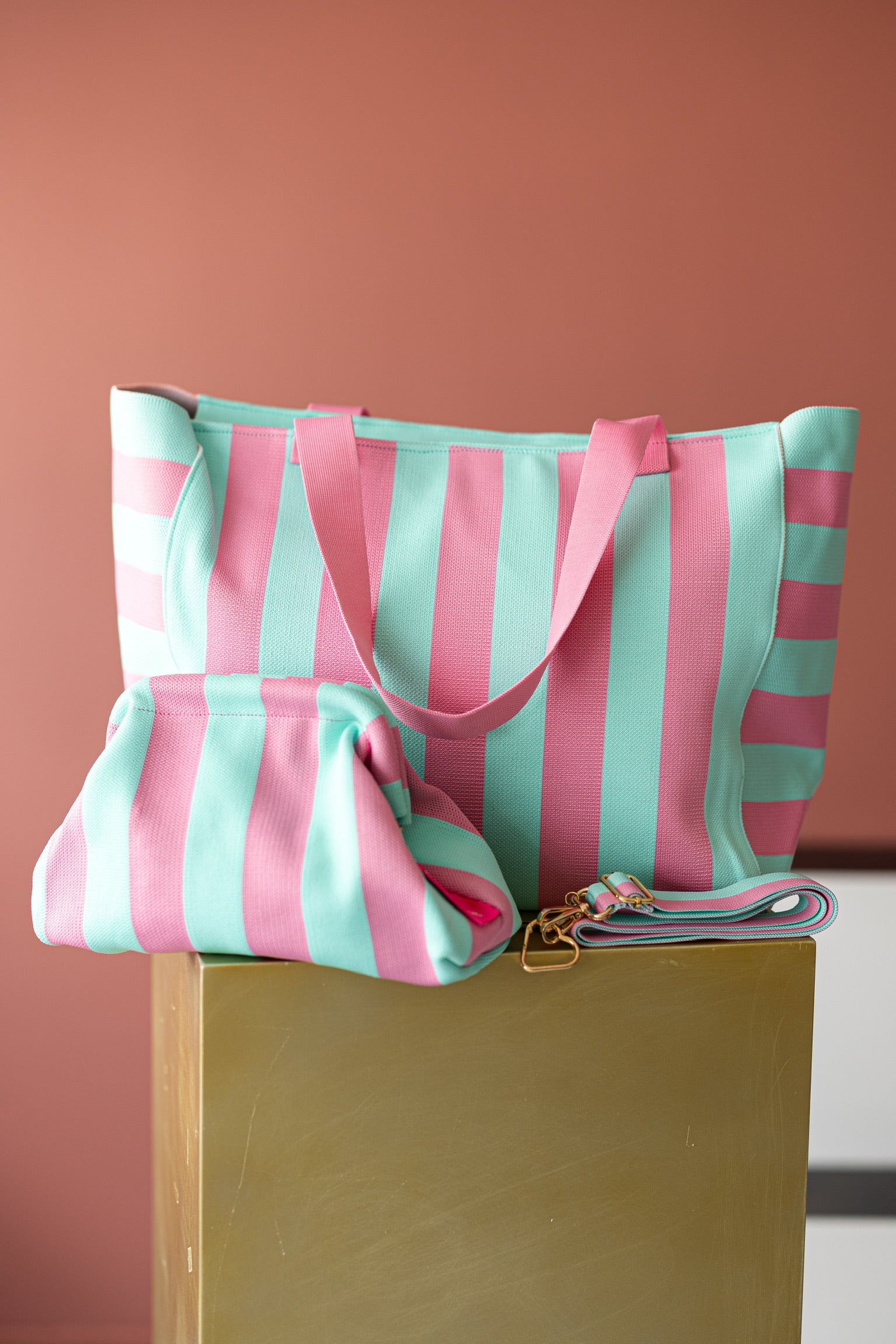 Toilettas Bon Bini | Stripes | Studio Poespas