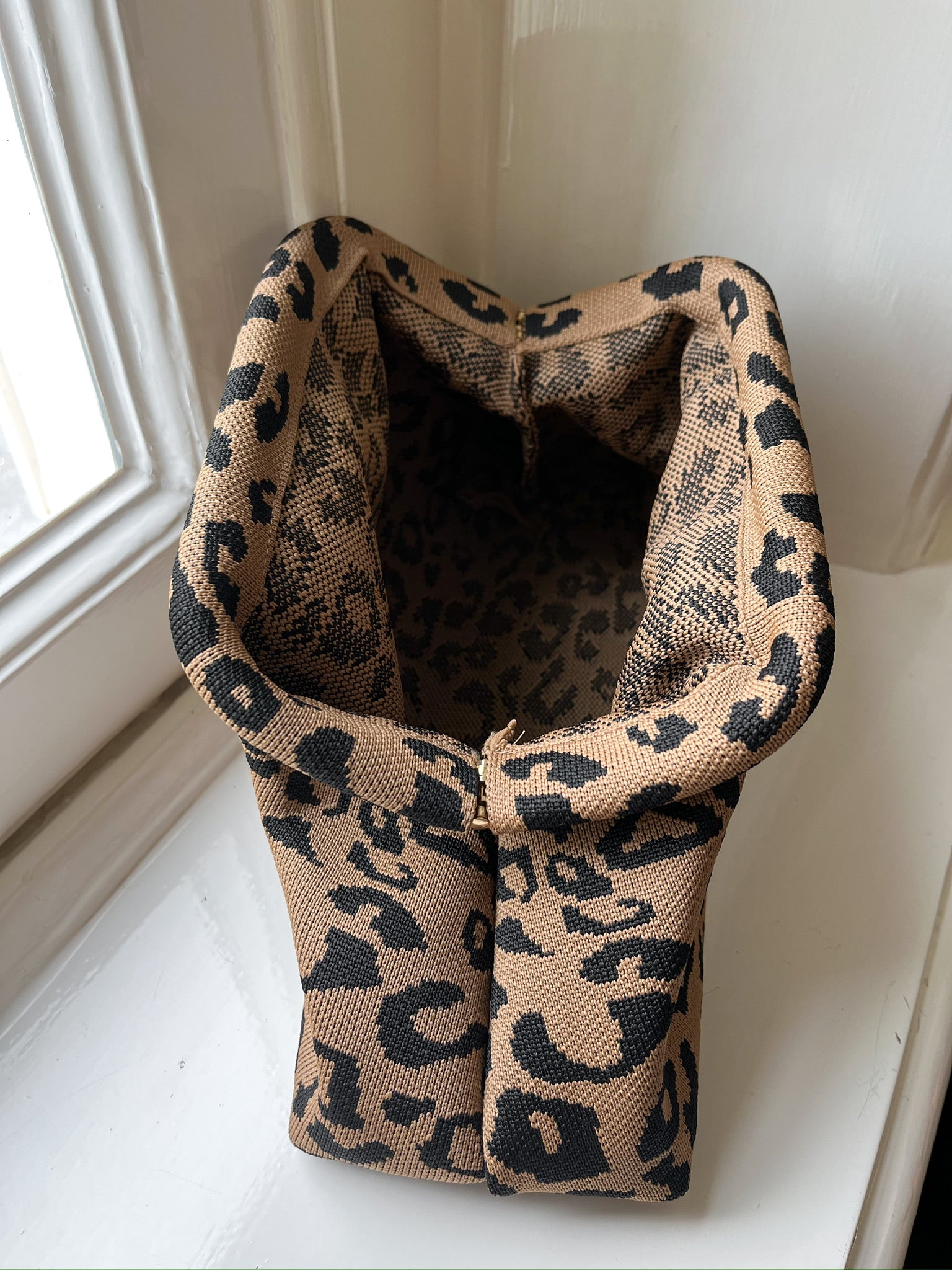 Toilettas leopard | Brown | Studio Poespas