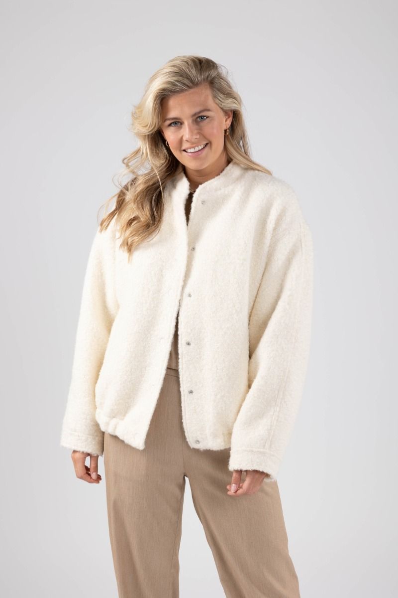 jacket_baltimore_boucle_off-white_nukus_4.jpg