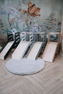 Modulair kidsmeubel | Keukenkruk | Bureau | Glijbaan