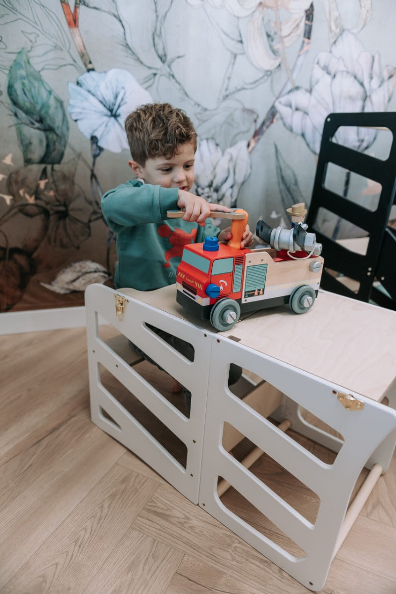 Modulair kidsmeubel | Keukenkruk | Bureau | Glijbaan