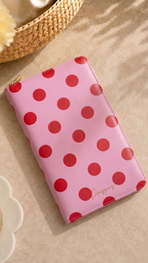 Paspoorthoes Dottie Pink | t/m 6 pers. | Studio Poespas