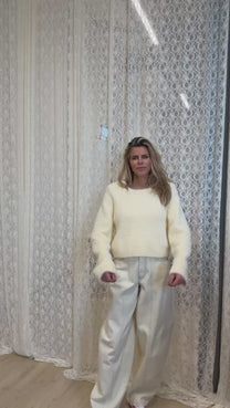 Sweater Nina | Almond oil | Harper & Yve