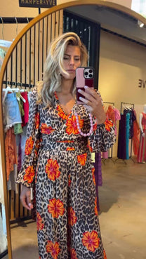 Top Flora | Lexie leopard bloom | Harper & Yve