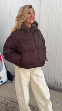 The Puffer Perfect | Chocolate Brown | Studio Poespas