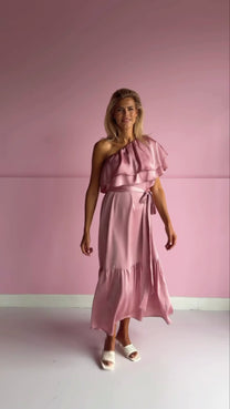Dress Linne | Light pink | Studio Amaya