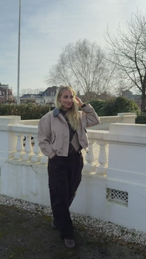 PRE-ORDER: Collarjacket suede | Sand