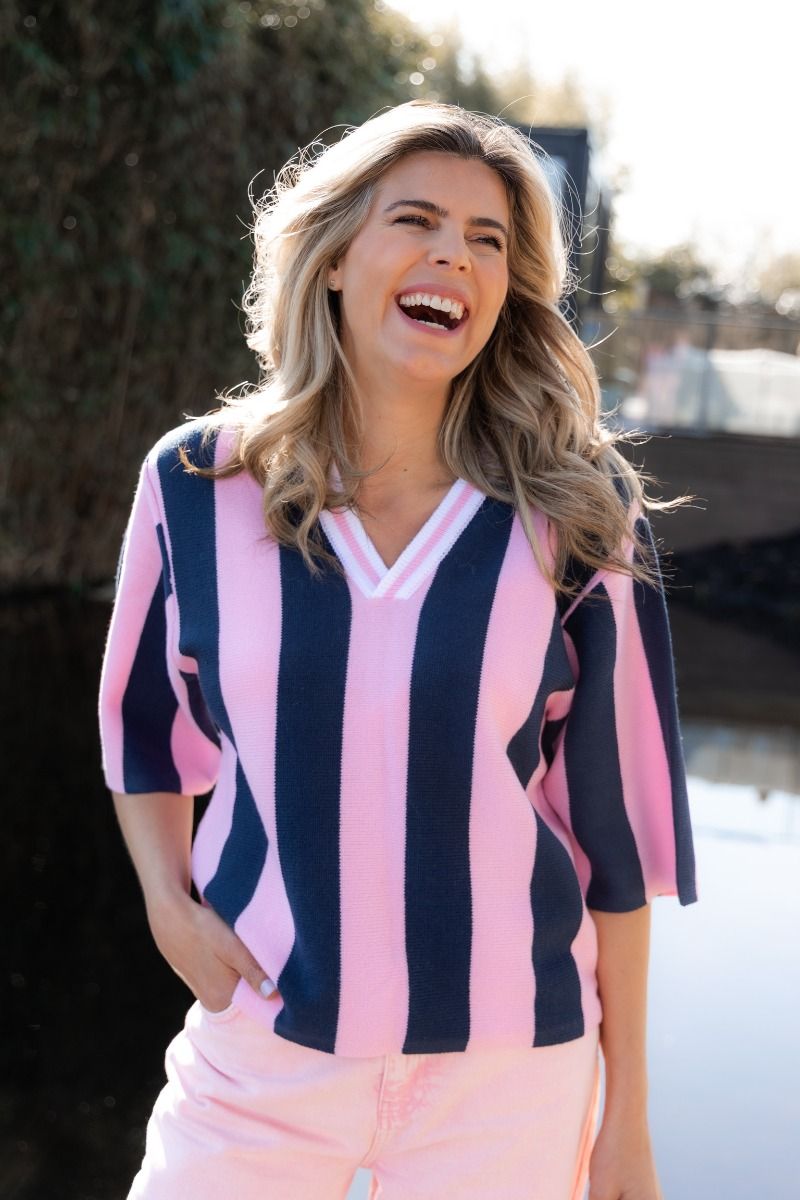 soccer_tee_pink_vs._navy_studio_poespas_1.jpg