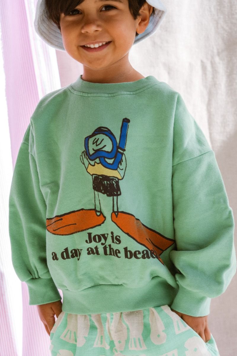 sweatshirt-a-day-at-the-beach-bobo-choses_8.jpg