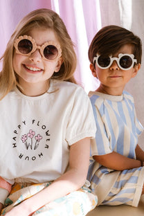T-shirt boxy happy flower | Off-white | Sproet & Sprout