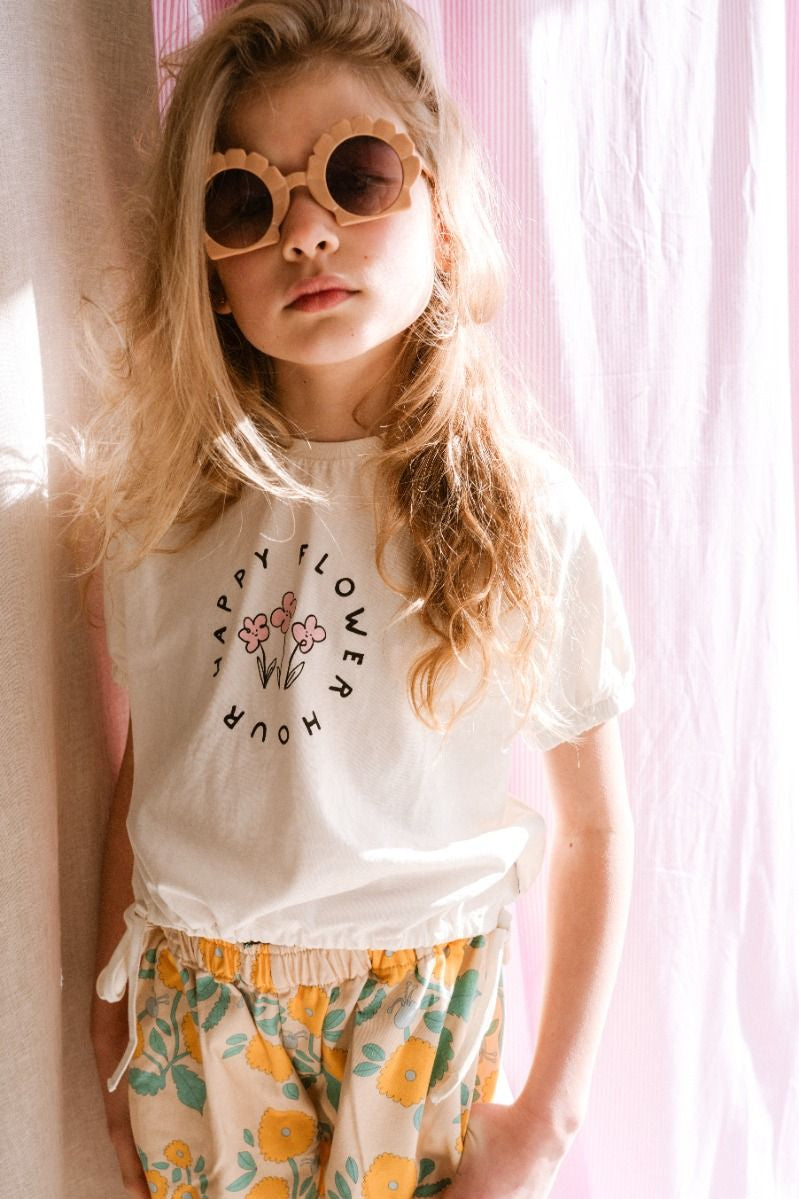 T-shirt boxy happy flower | Off-white | Sproet & Sprout