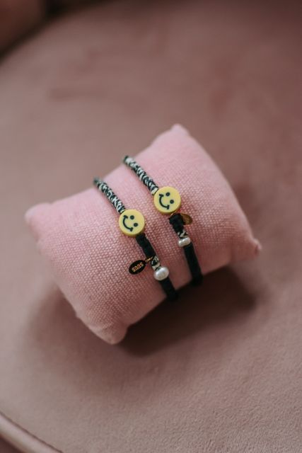 Smiley armband smal | Zwart/wit | SUUS handmade jewellery